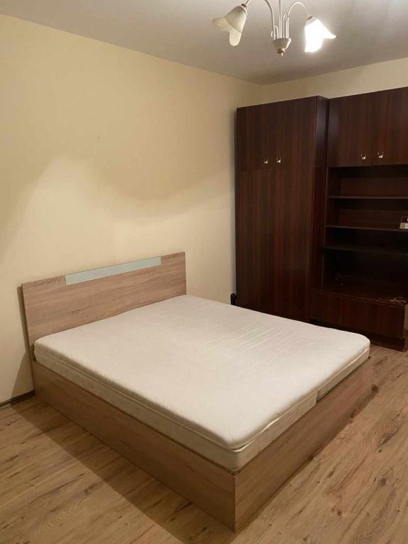 Двустаен апартамент в ж.к. Света троица снимка 60209