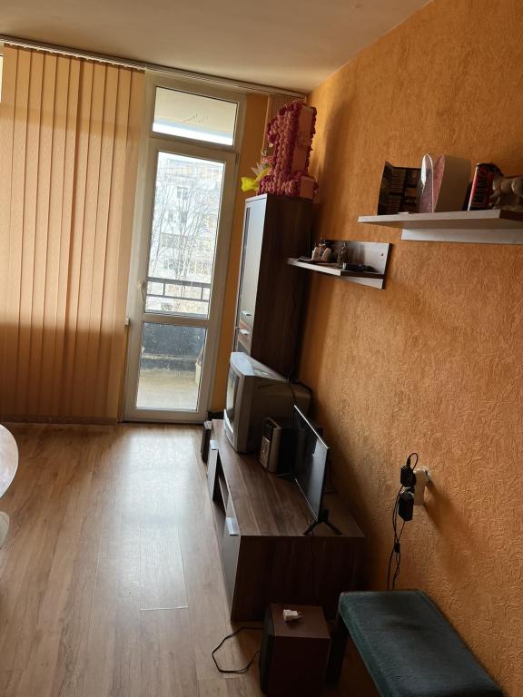 Two-bedroom apartment image 61072