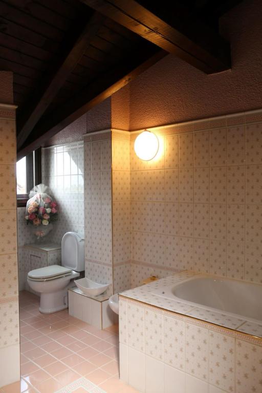Multi-room apartment image 63111
