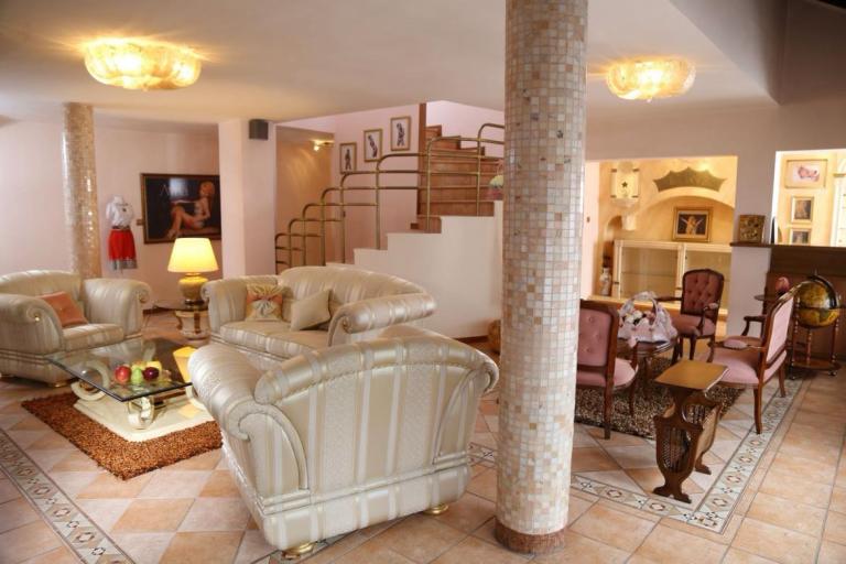 Multi-room apartment image 63108