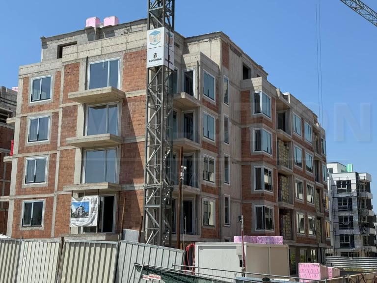 Двустаен апартамент в сграда с АКТ 14 в ж.к. Малинова долина снимка 68053