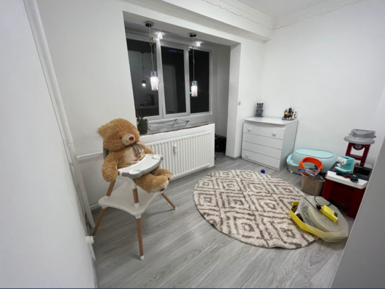two room image 64330