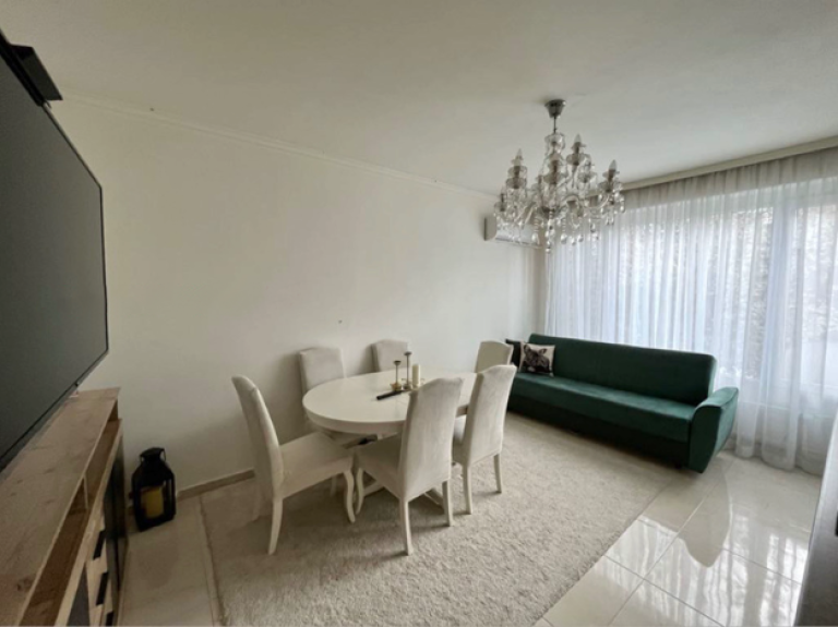 two room image 64326