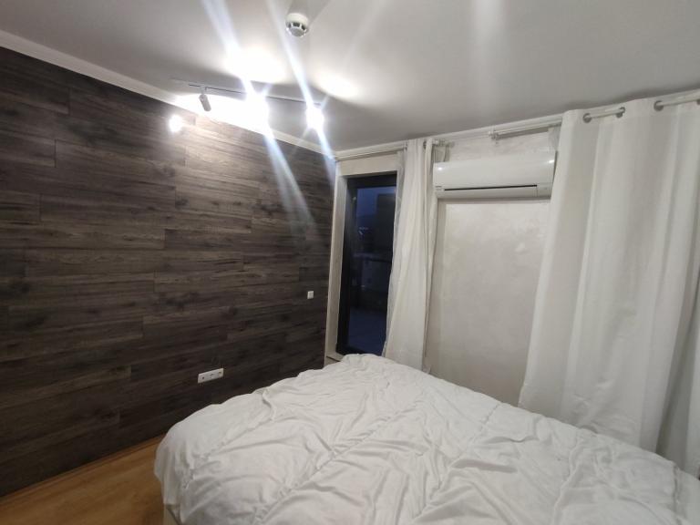 two room image 64611