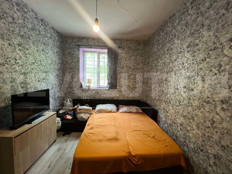 two room image 64839