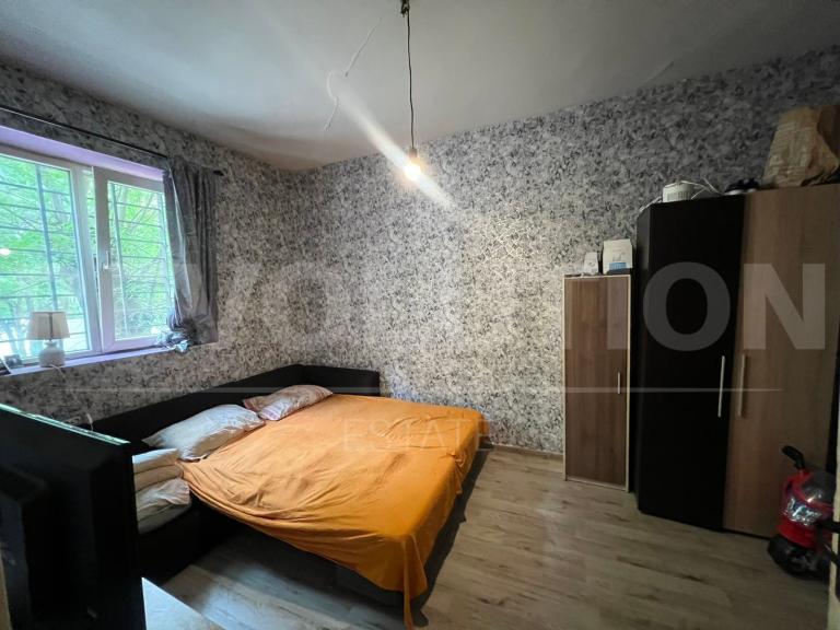 two room image 64841
