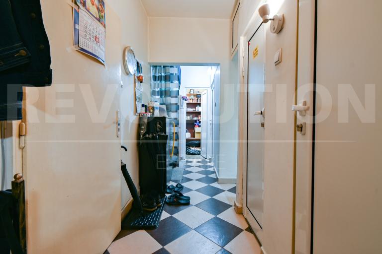 one room image 66348