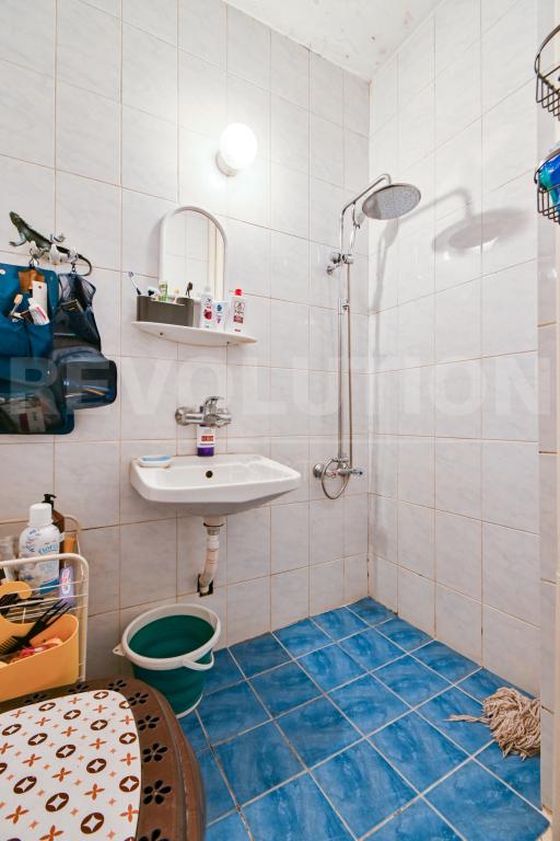 one room image 66347