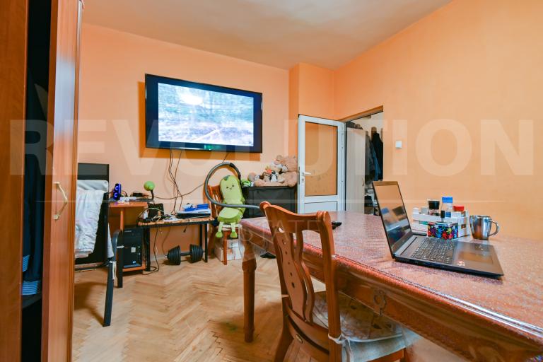 one room image 66351
