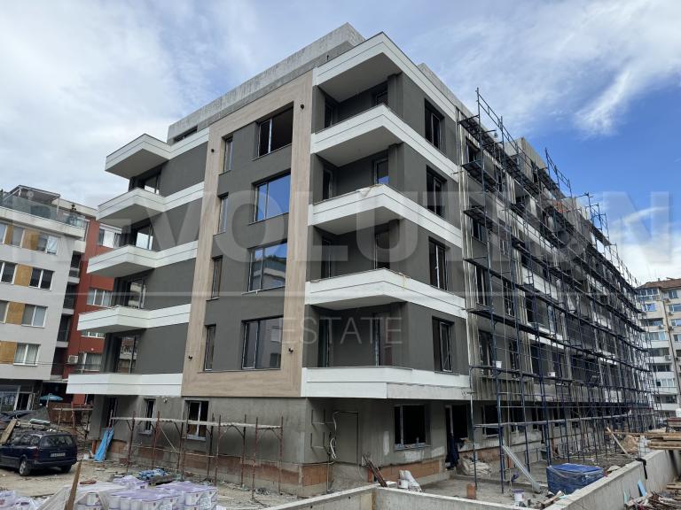 Modern complex in residential complex Raspberry Valley image 74772