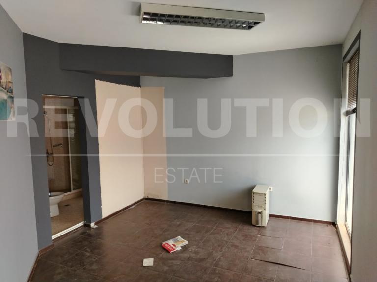 Large apartment image 66407