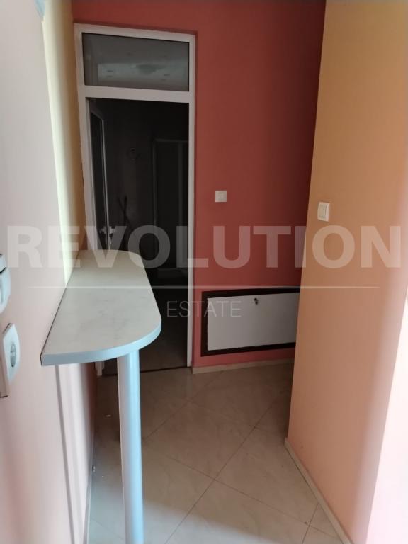 Large apartment image 66412
