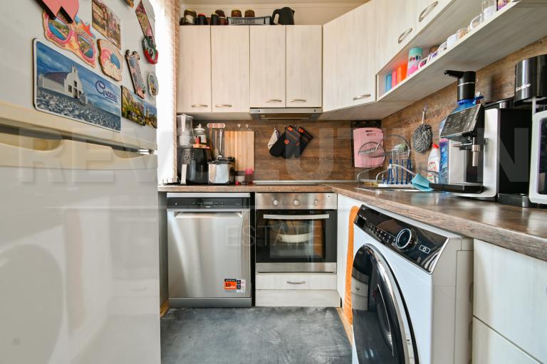 two room image 68099