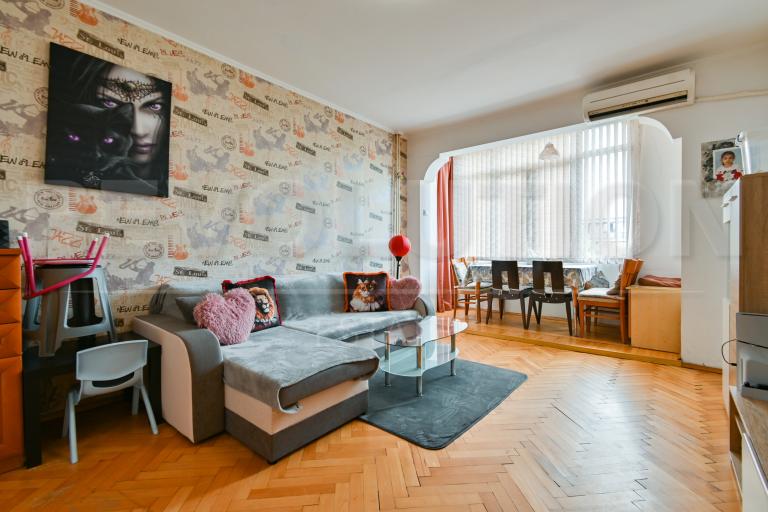 two room image 68098