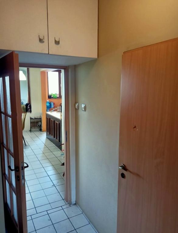 two room image 66918