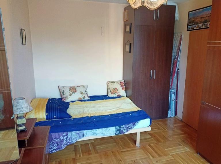 two room image 66916
