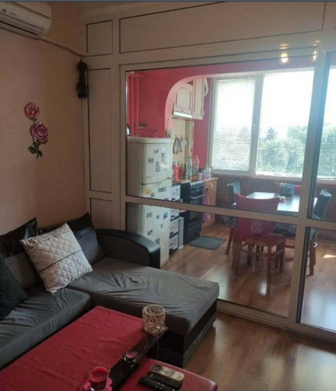 One bedroom apartment