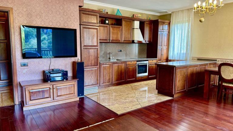 Тристаен апартамент в ж.к. Витоша снимка 69840
