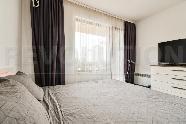 three-bedroom apartment image 70431