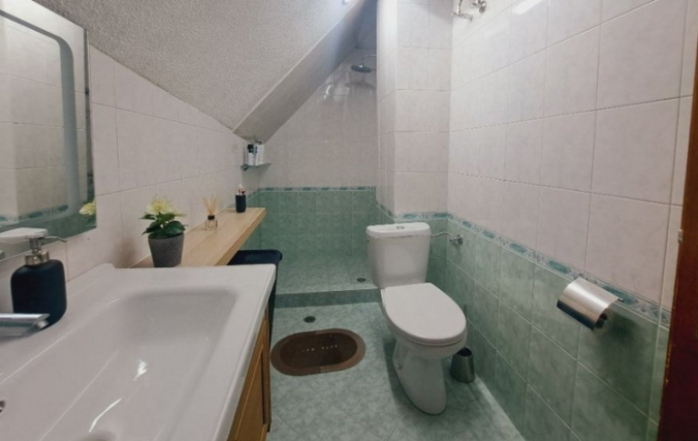 Multi-room apartment image 70351