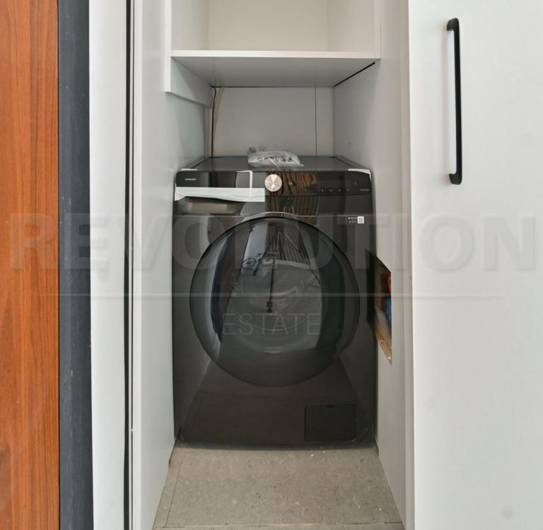 one-bedroom apartment image 74469