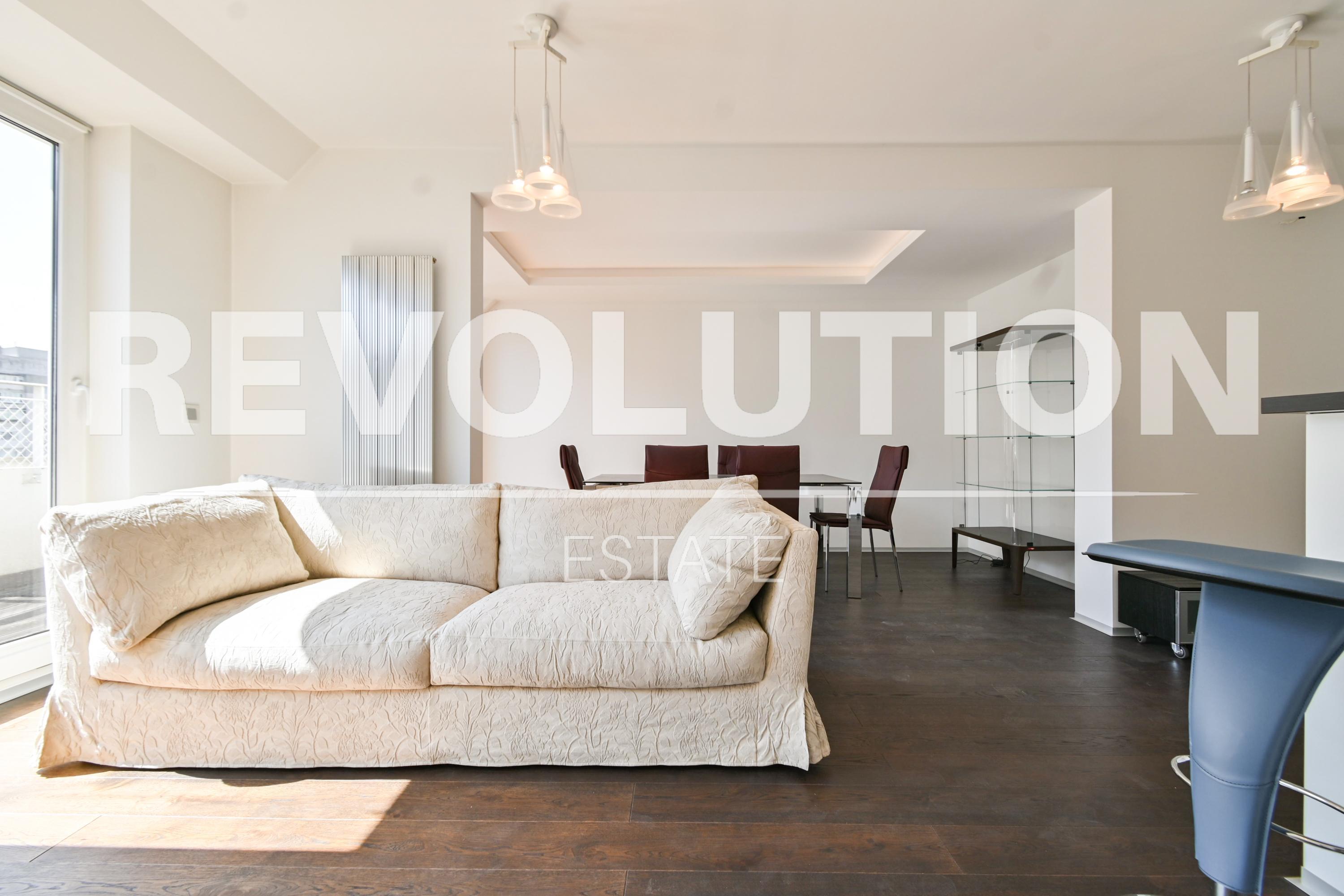 One-bedroom apartment in Krasno Selo residential area image 3