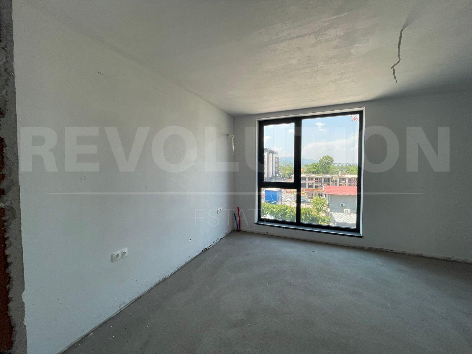 Multi-room apartment in Krastova Vada residential area image 1