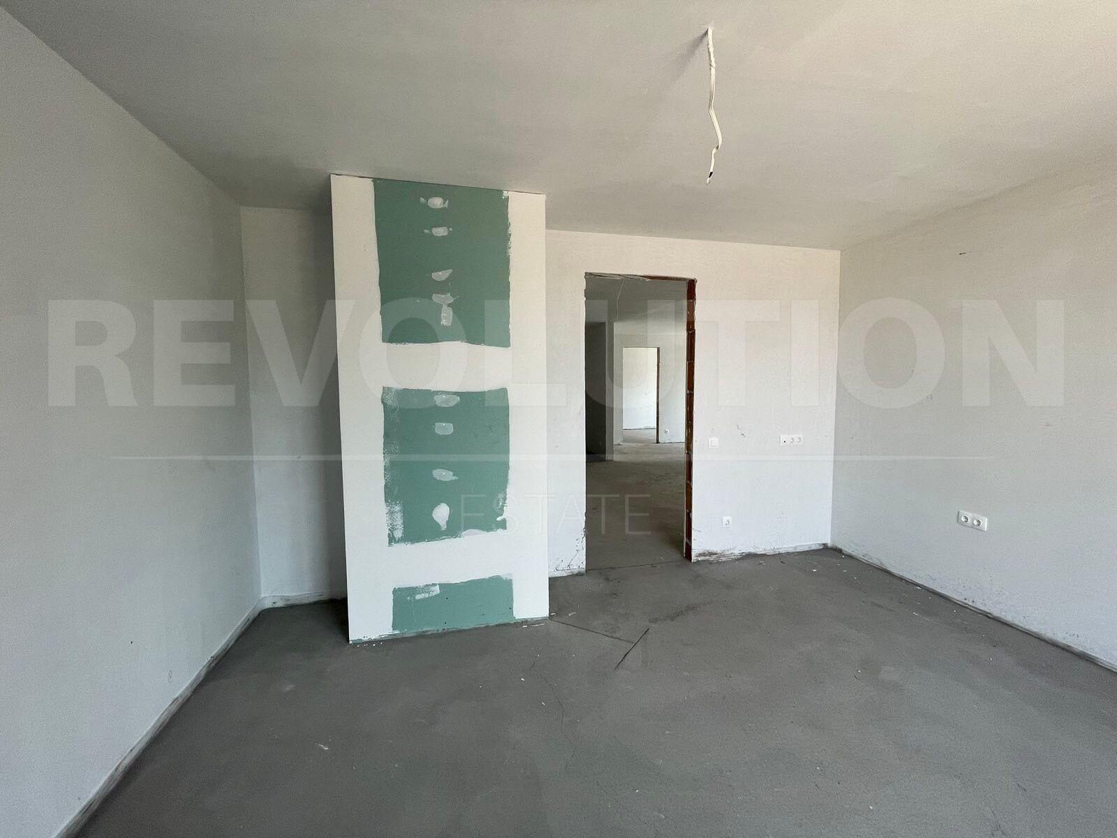 Multi-room apartment in Krastova Vada residential area image 5
