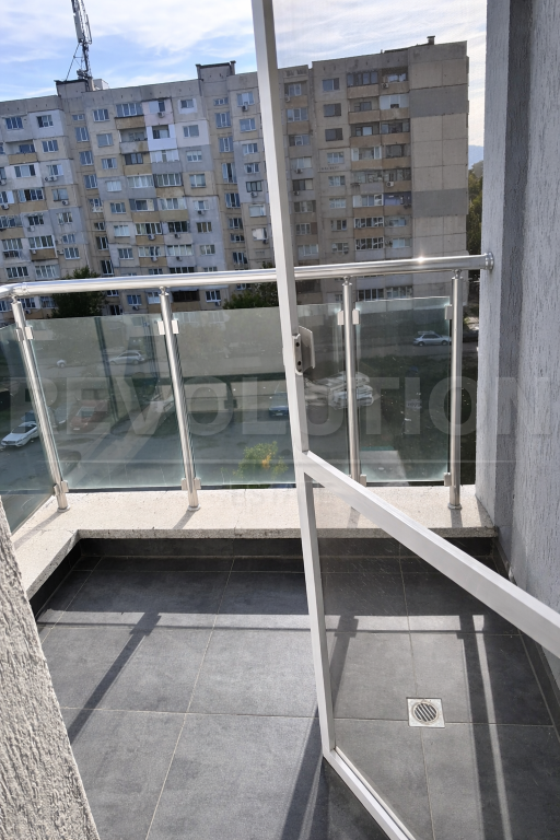 Two-bedroom apartment in the Modern Suburb residential area image 76135