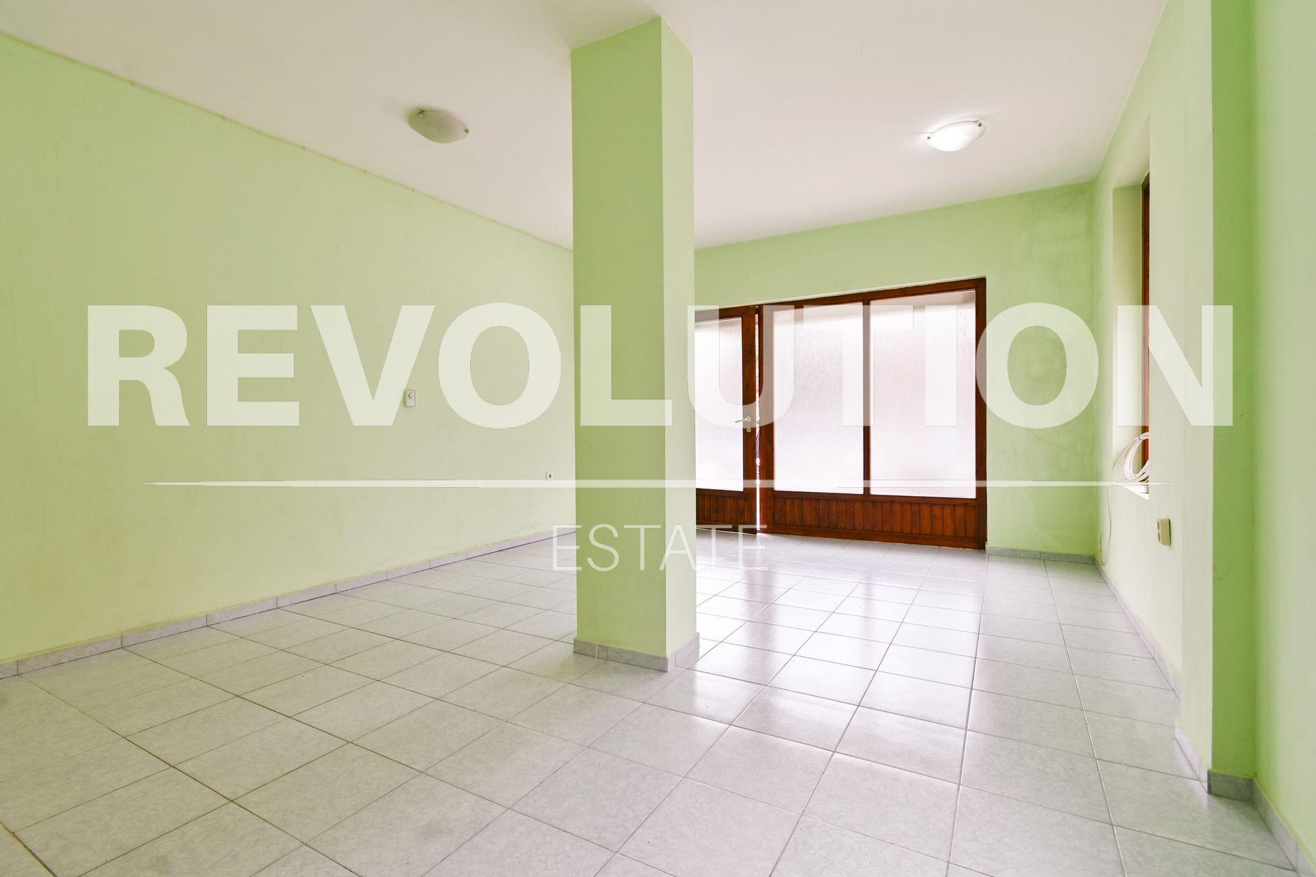 Commercial premises with the status of a SHOP in Pavlovo residential area image 2