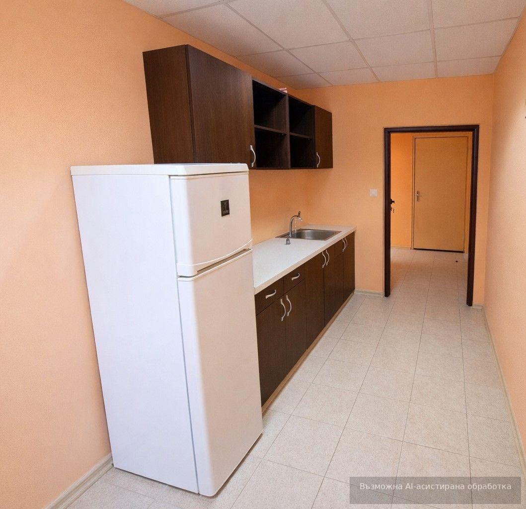 Multi-room apartment in Druzhba 2 residential area image 4