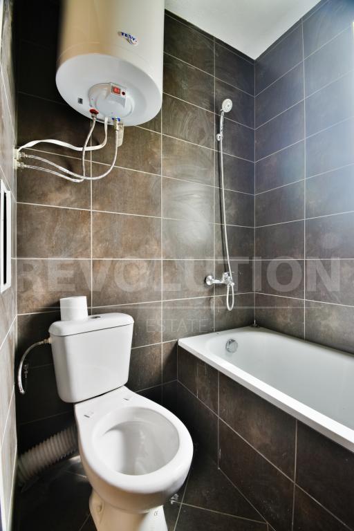 one-bedroom apartment image 45384