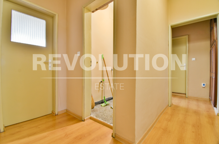 one-bedroom apartment image 38624