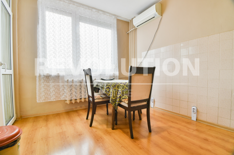 one-bedroom apartment image 38620