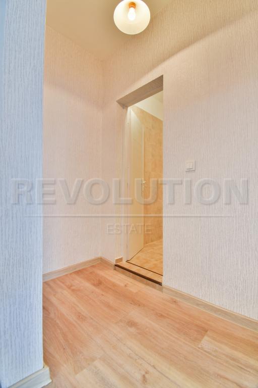 Three bedroom apartment image 39147