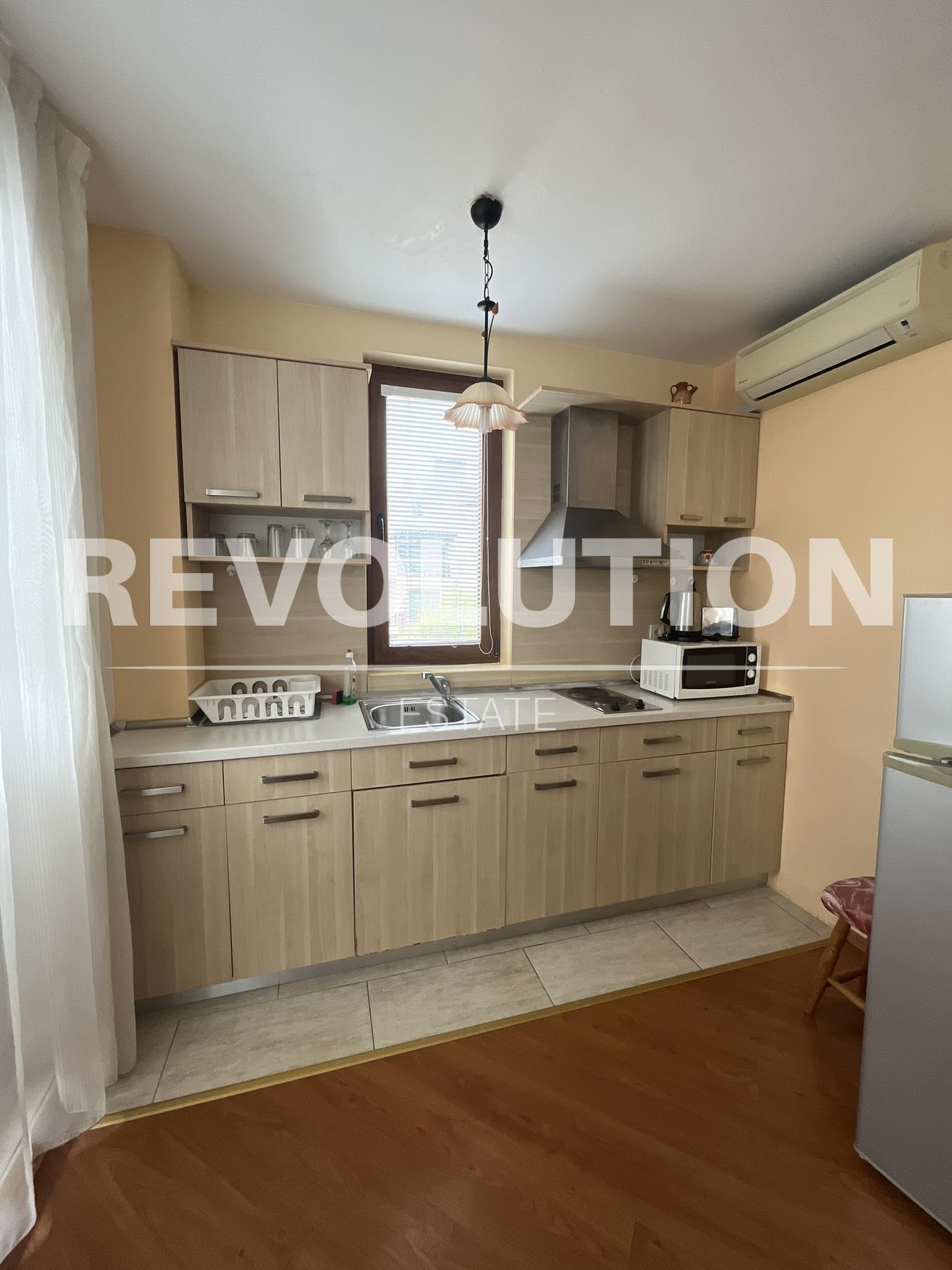 One-Bedroom Apartment in Varna, St. St. Constantine and Helena