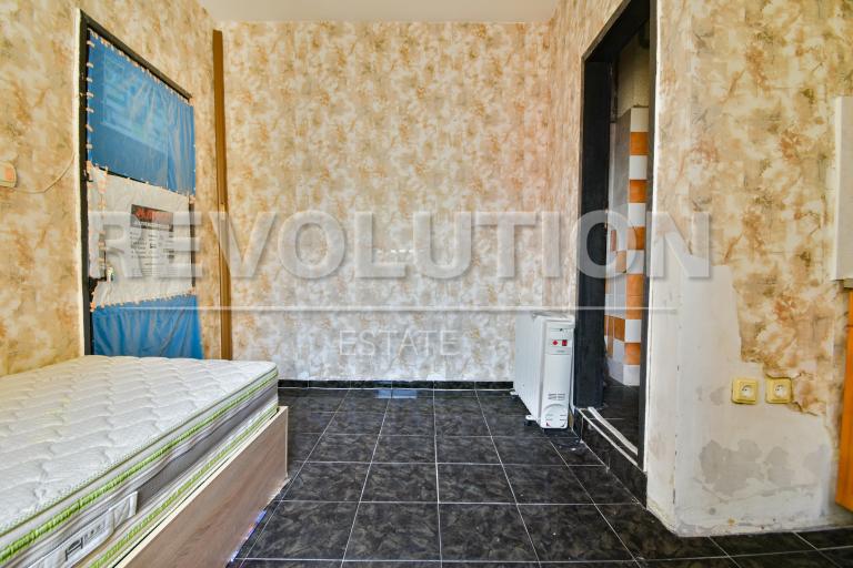 one-bedroom apartment image 39462