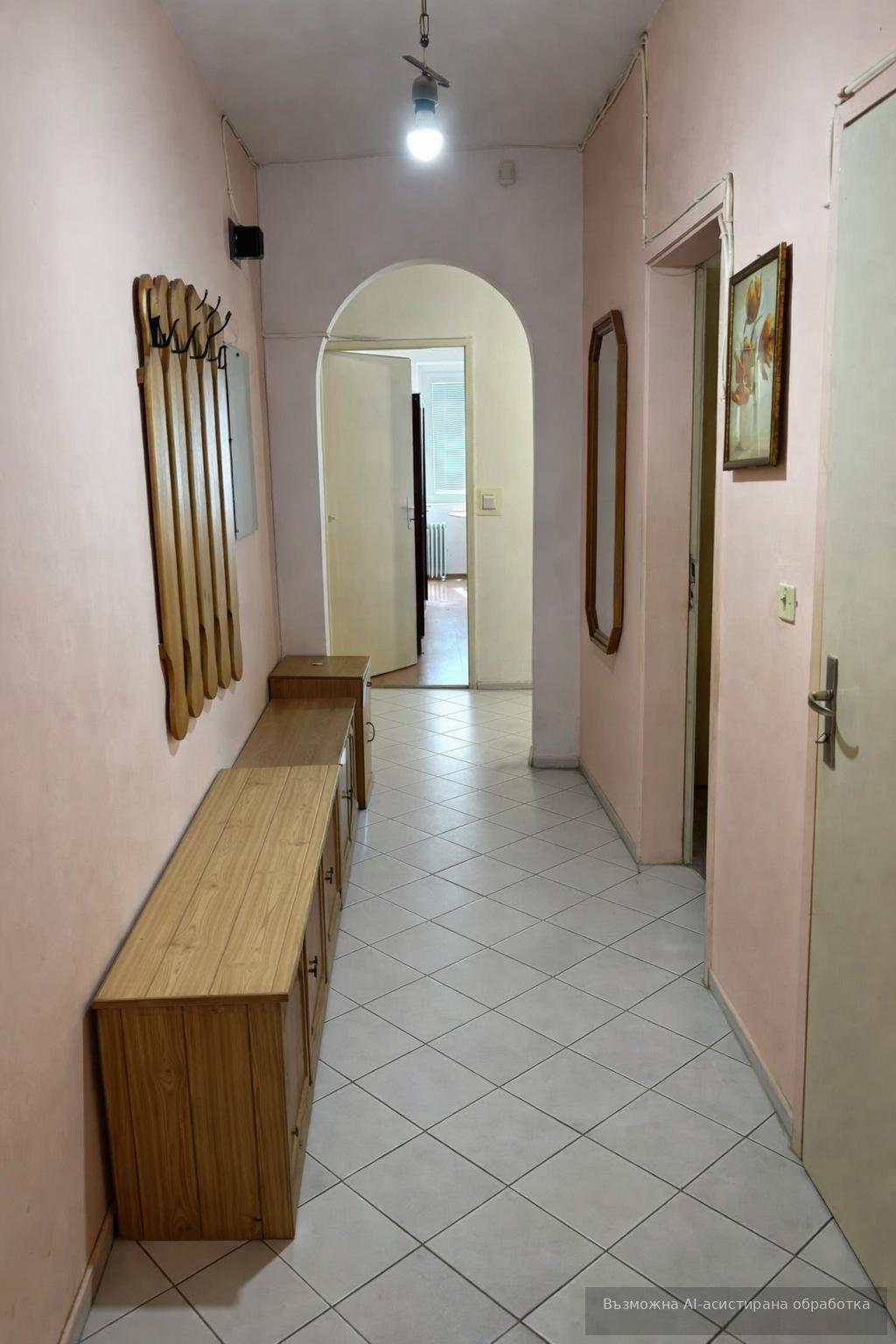 Studio apartment in Varna, Red Square! image 4