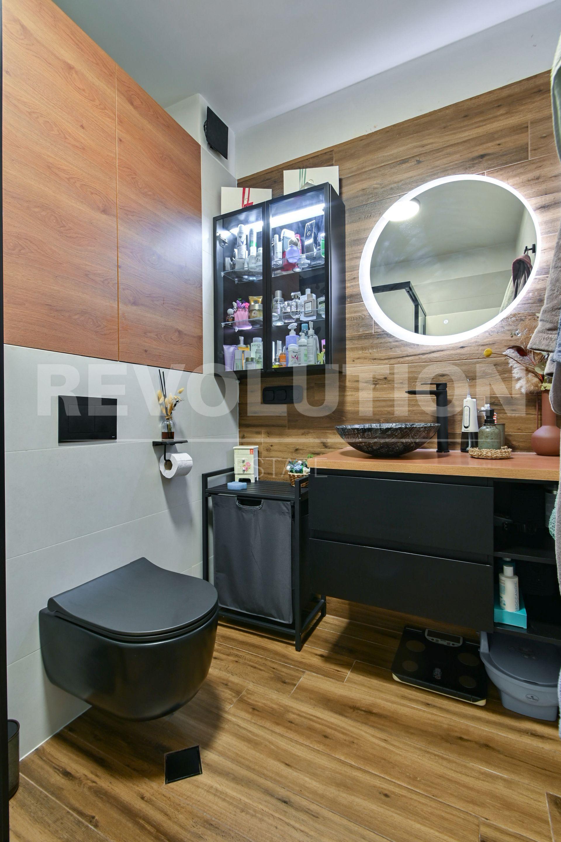 One-bedroom apartment in the Manastirski Livadi residential area - east image 11