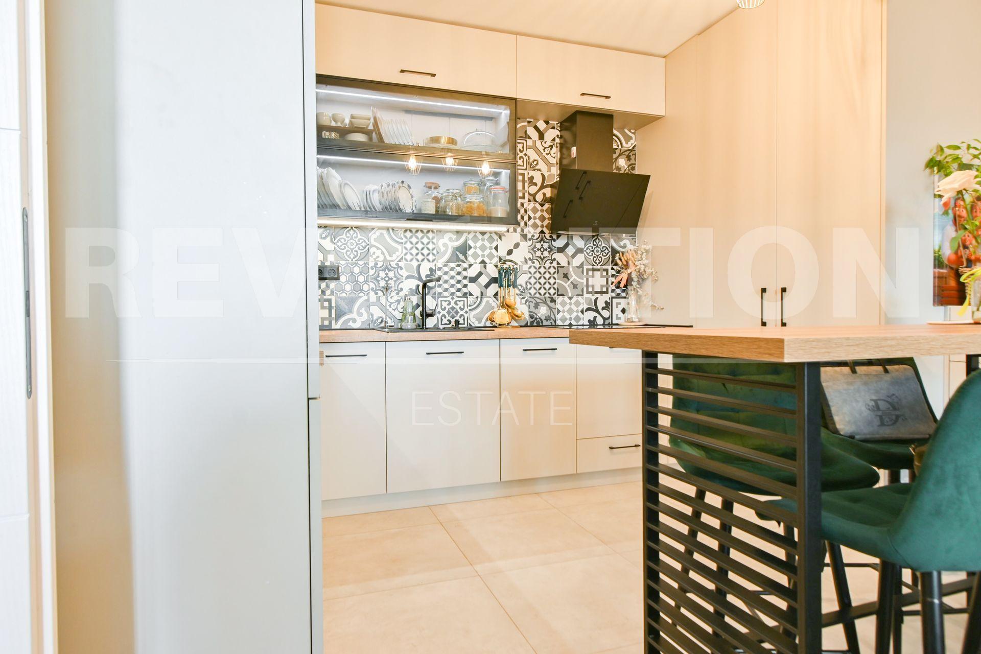 One-bedroom apartment in the Manastirski Livadi residential area - east image 5