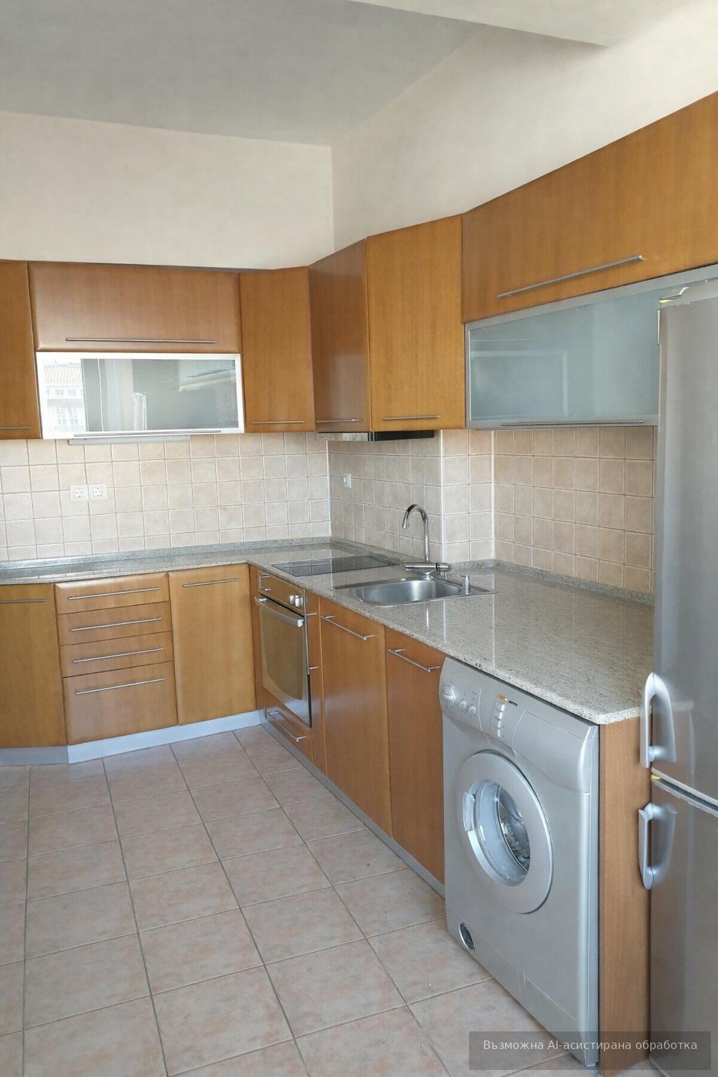 Two-bedroom apartment in the Center area / With parking space!