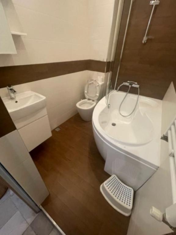 Multi-room image 40813