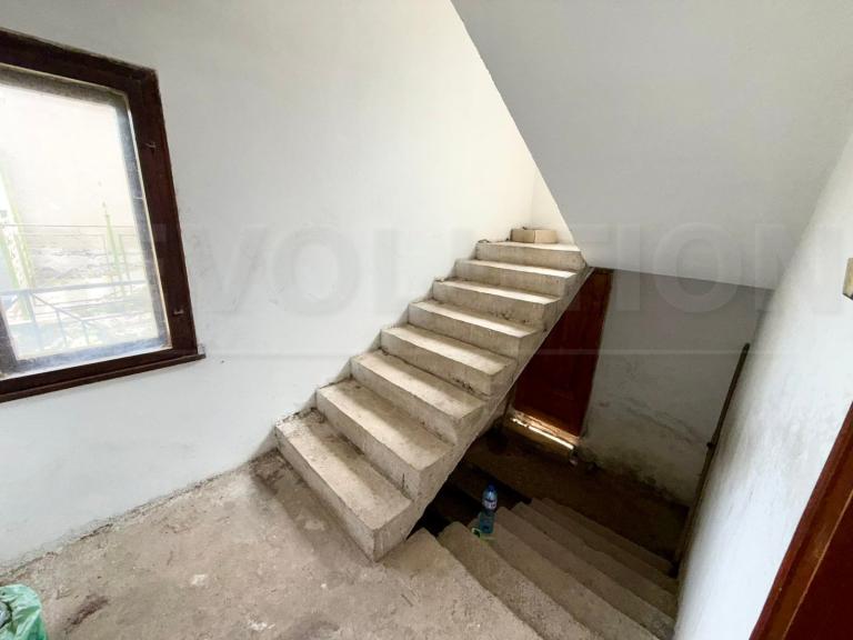 Three-storey solid house with panoramic views in the village of Dolni Okol image 76632
