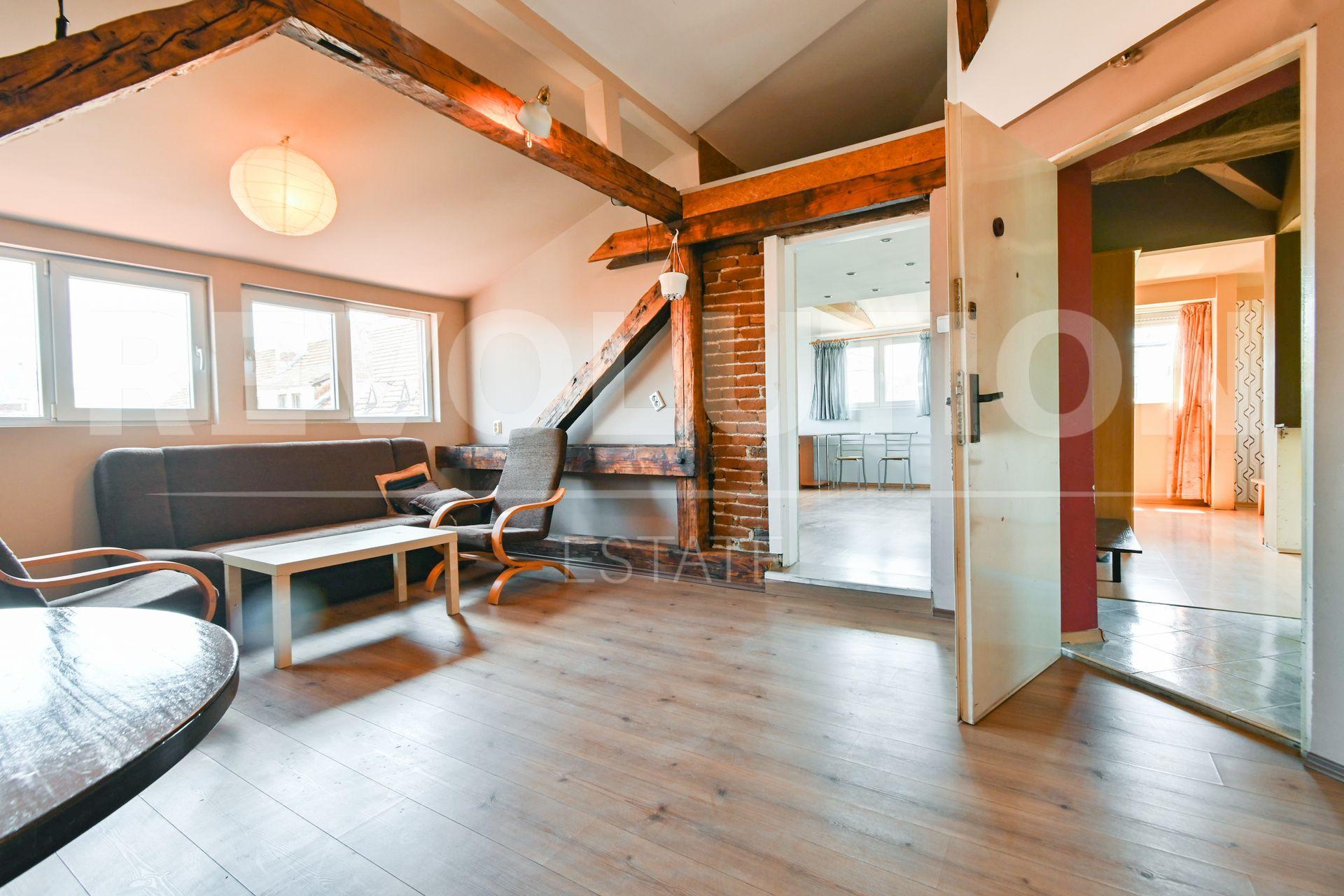 Multi-room apartment image 10