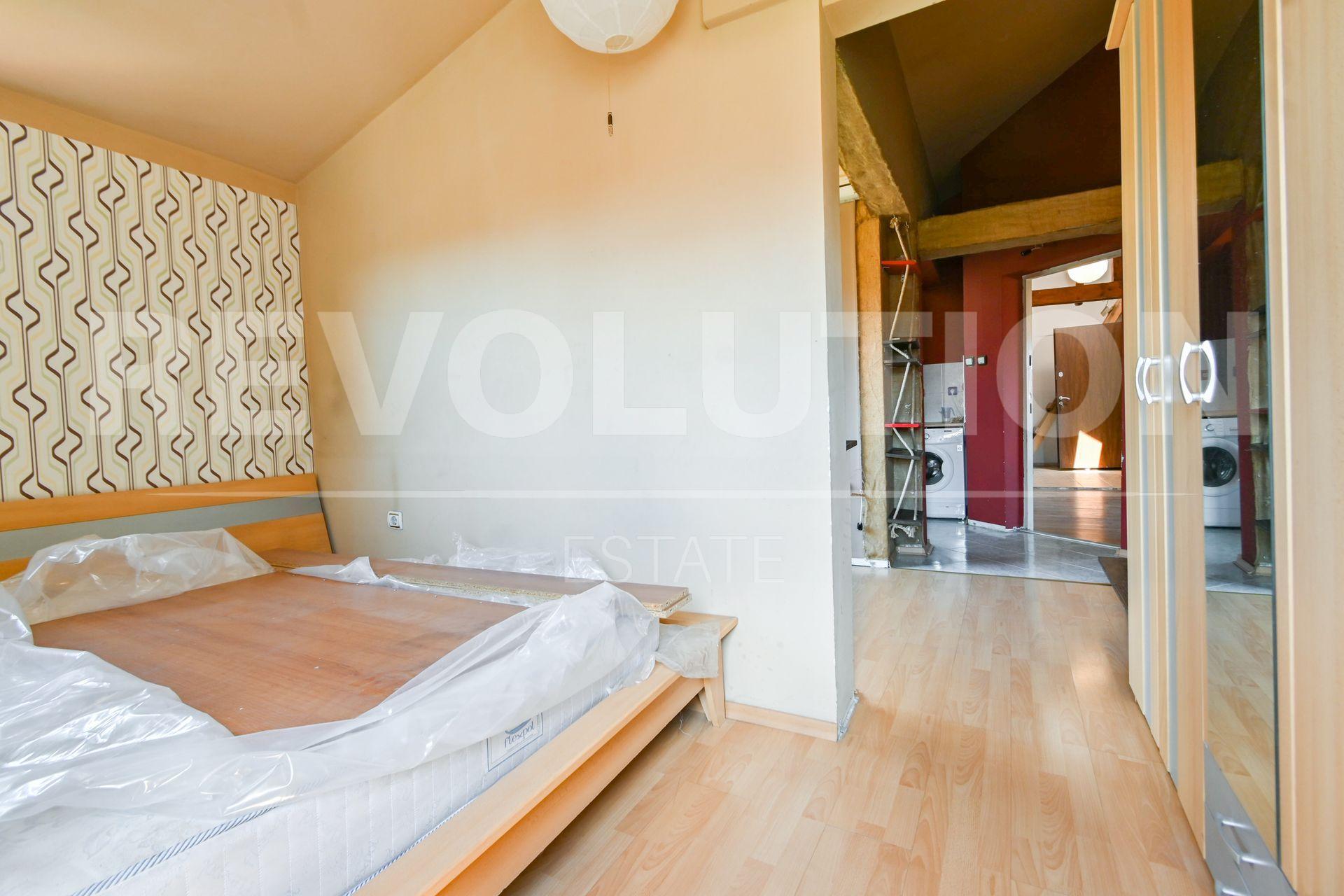 Multi-room apartment image 14
