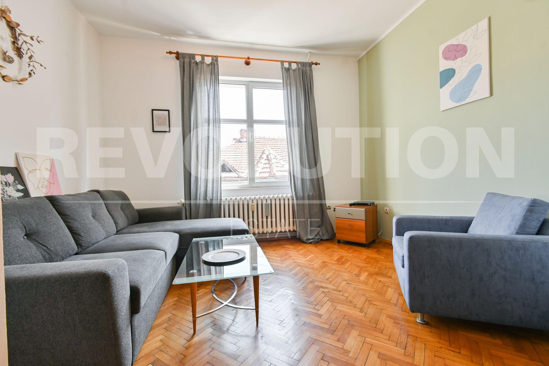 Multi-room apartment image 2