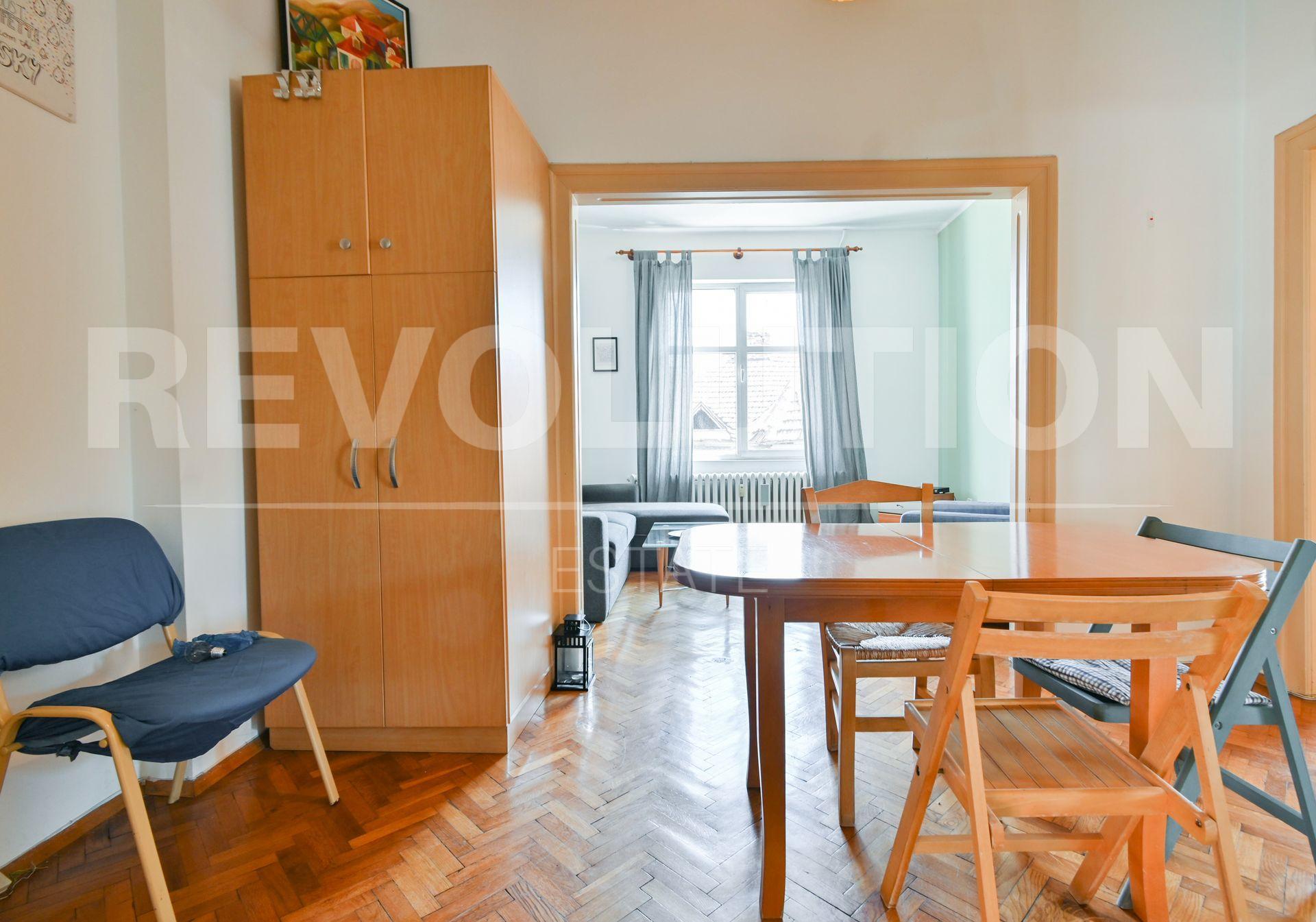 Multi-room apartment image 5