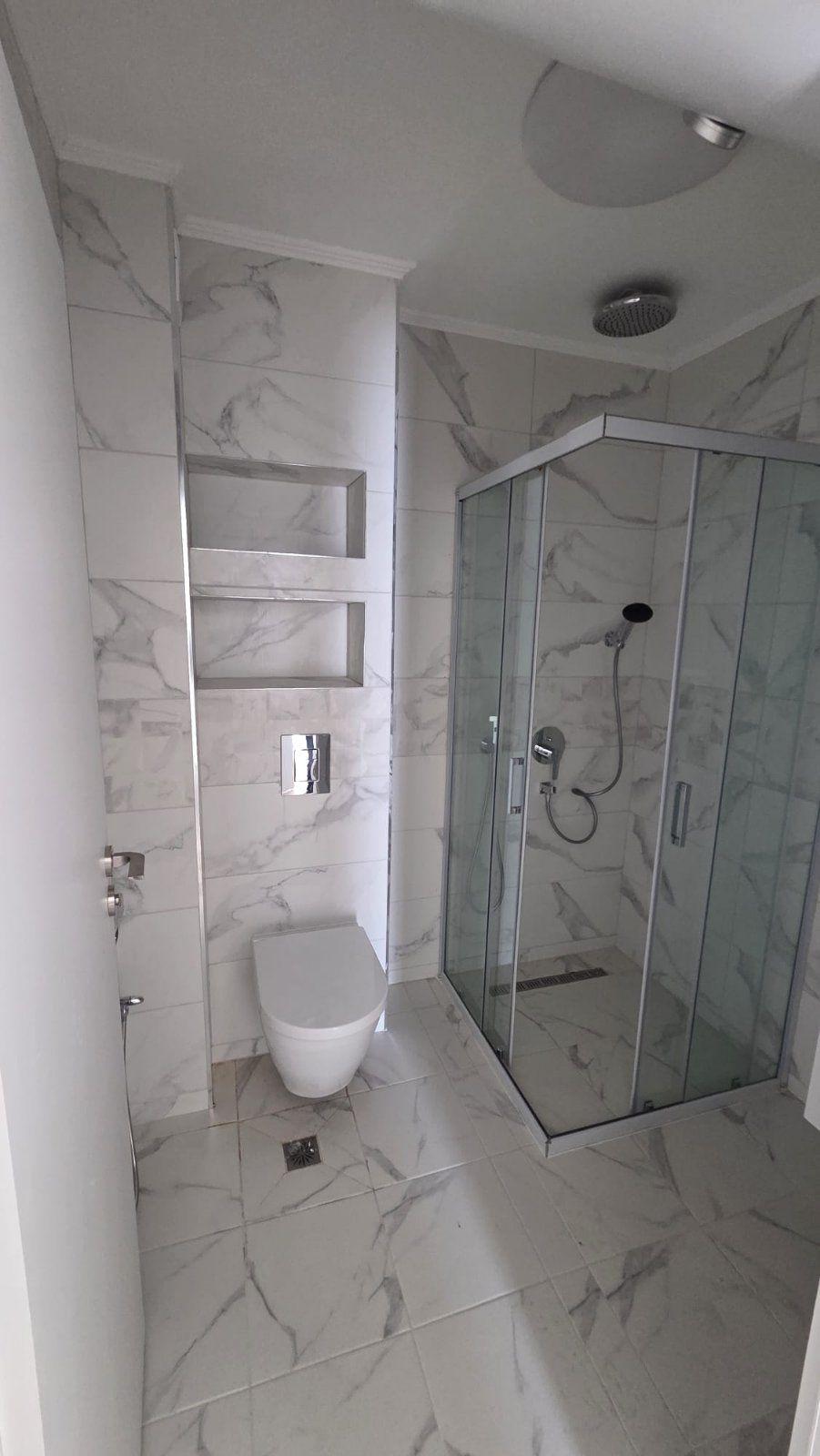 Two-bedroom apartment in Malinova Dolina residential area image 4