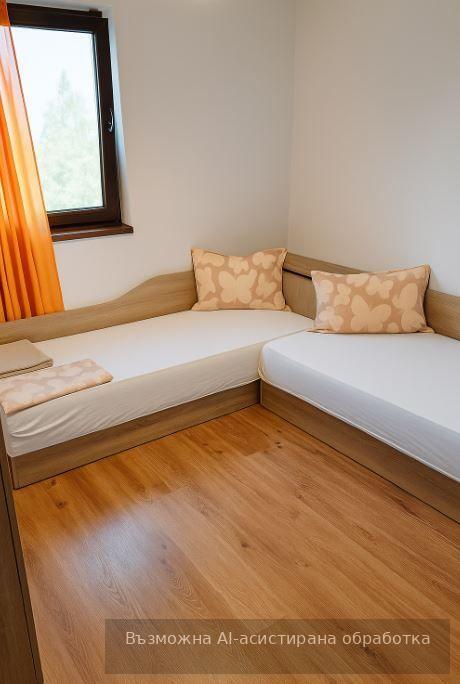 Floor of a House in Trakata Area, Varna image 2