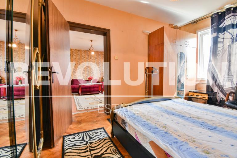 Two bedroom apartment image 43605